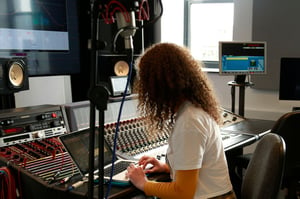 Home studio or pro studio? 5 ways our facilities will make you a better producer featured image